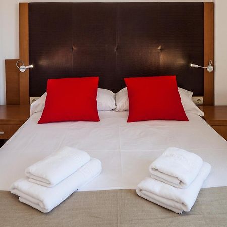 Ibiza Heaven Apartments (Adults Only) Playa d'en Bossa Habitación foto