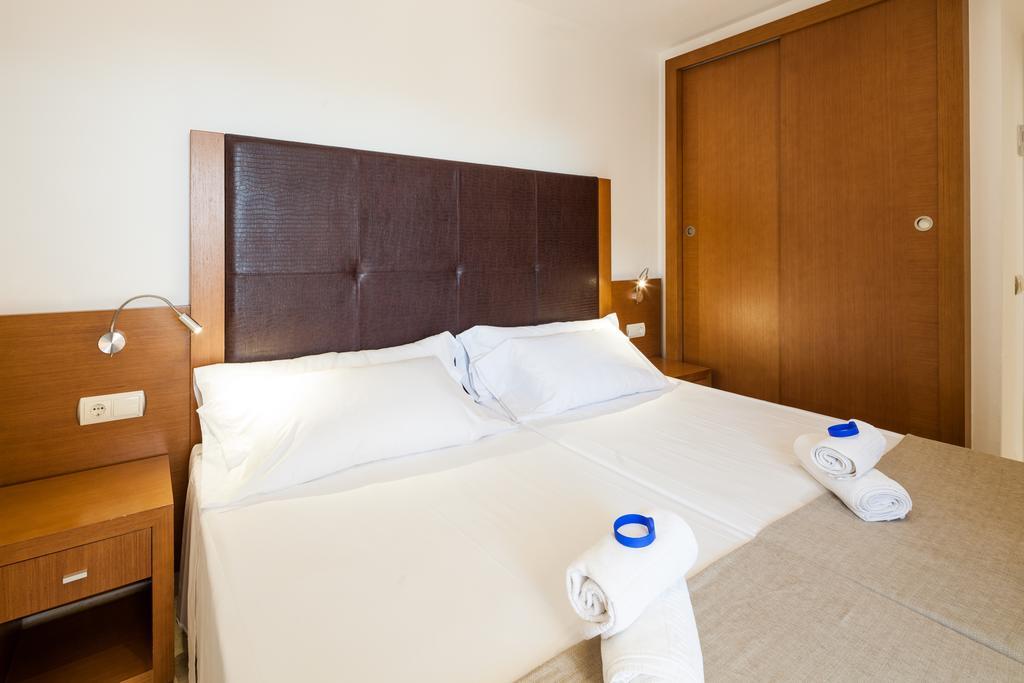 Ibiza Heaven Apartments (Adults Only) Playa d'en Bossa Exterior foto