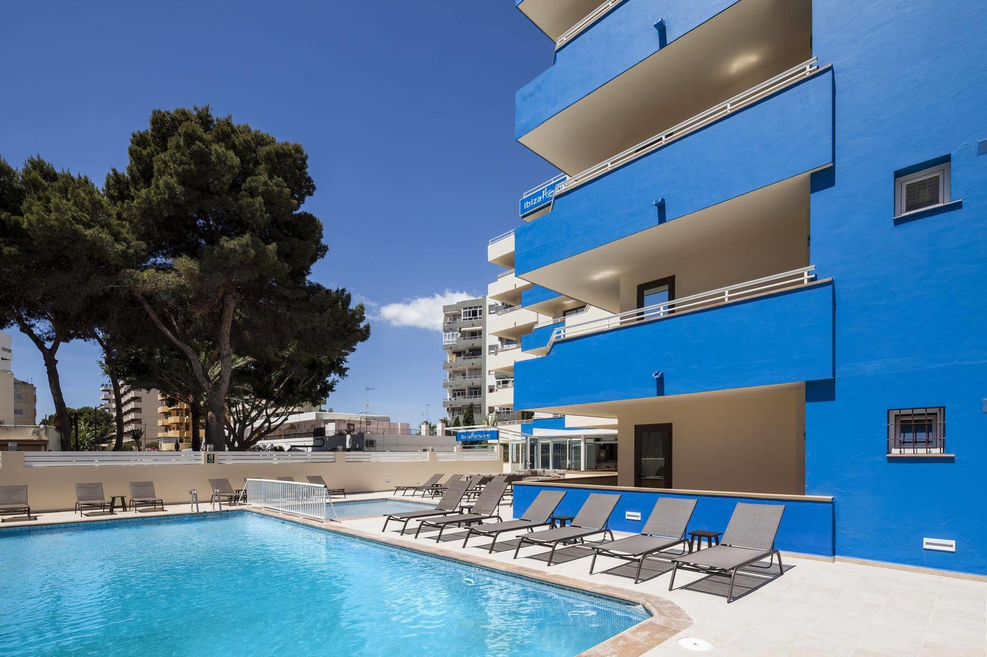 Ibiza Heaven Apartments (Adults Only) Playa d'en Bossa Exterior foto