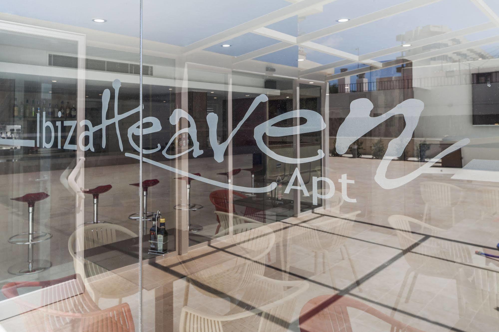 Ibiza Heaven Apartments (Adults Only) Playa d'en Bossa Exterior foto